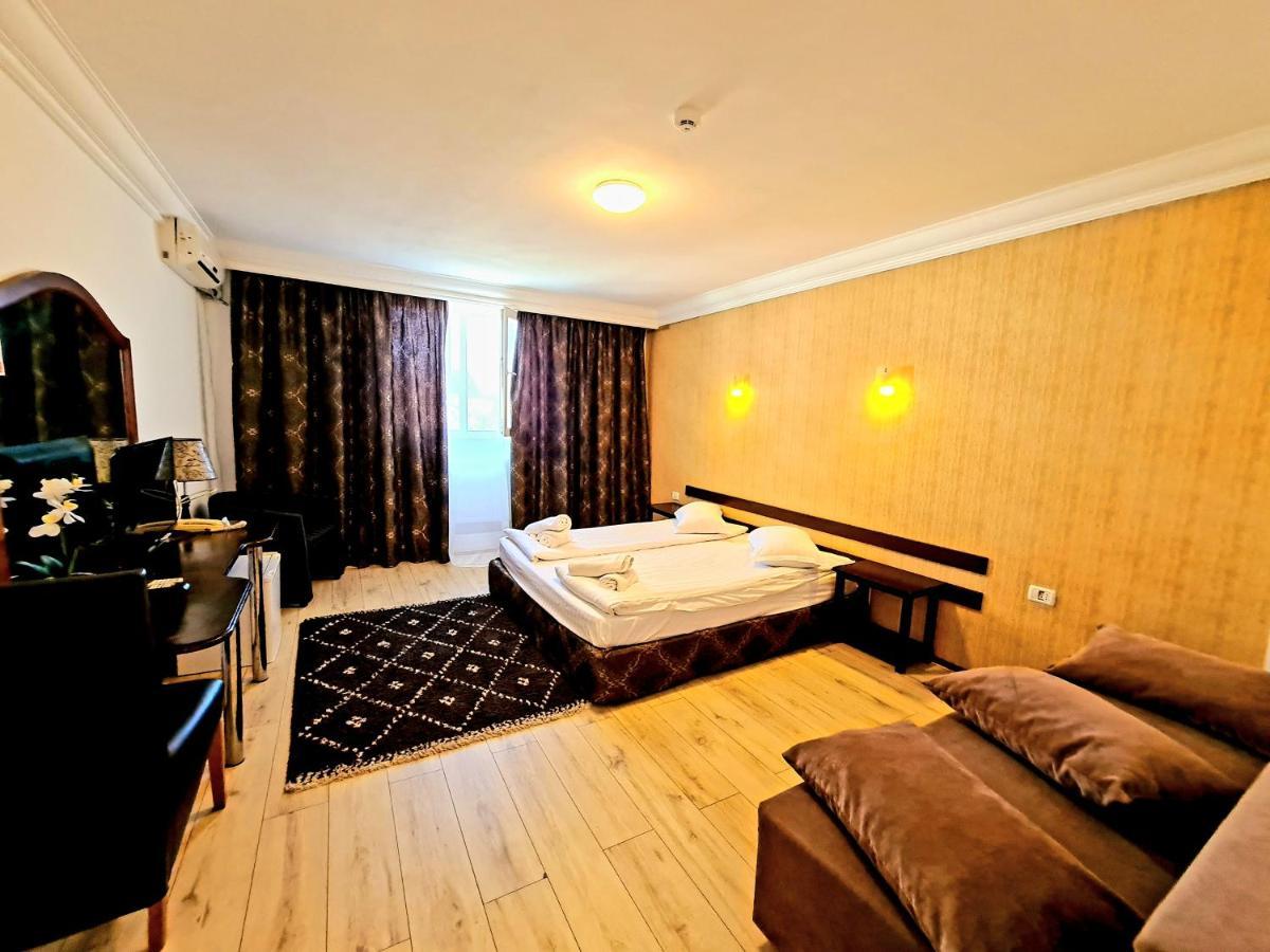 Hotel Elisabeta Alba Iulia Esterno foto