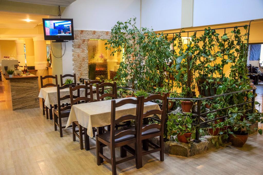 Hotel Elisabeta Alba Iulia Esterno foto