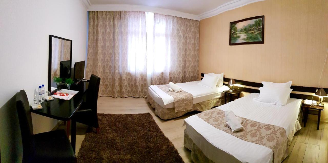 Hotel Elisabeta Alba Iulia Esterno foto